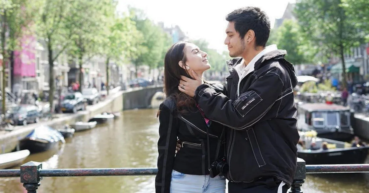 Potret Liburan Mesra Giorgino Abraham dan Irish Bella di Eropa