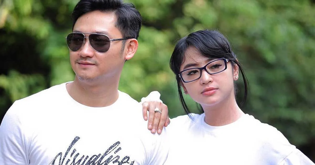 Netizen Ungkap Pelecehan yang Dilakukan Angga Kepada Dewi Perssik