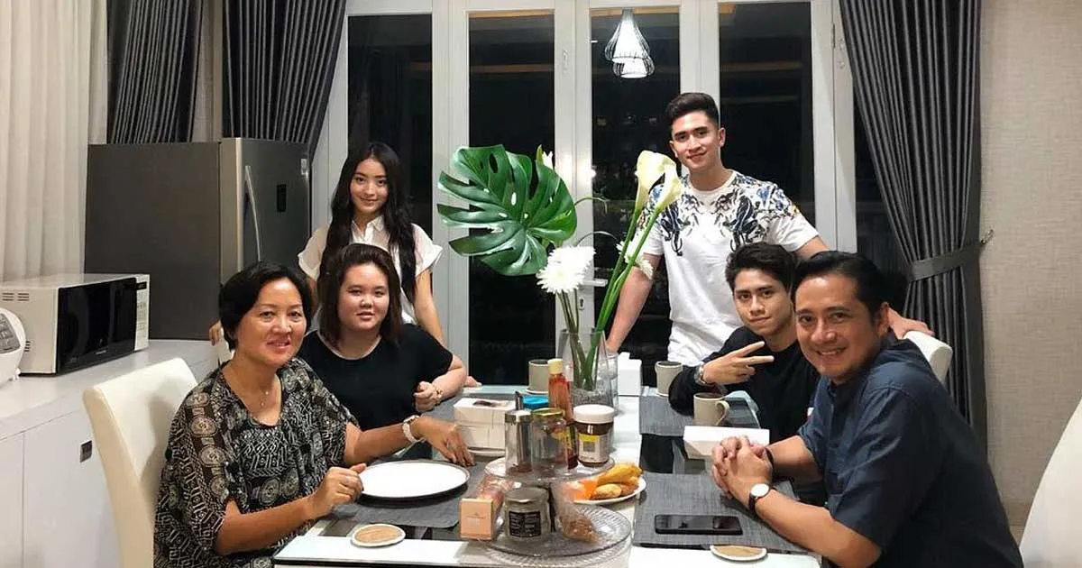 Buka Bareng Keluarga, Natasha Wilona dan Verrell Sudah Direstui?