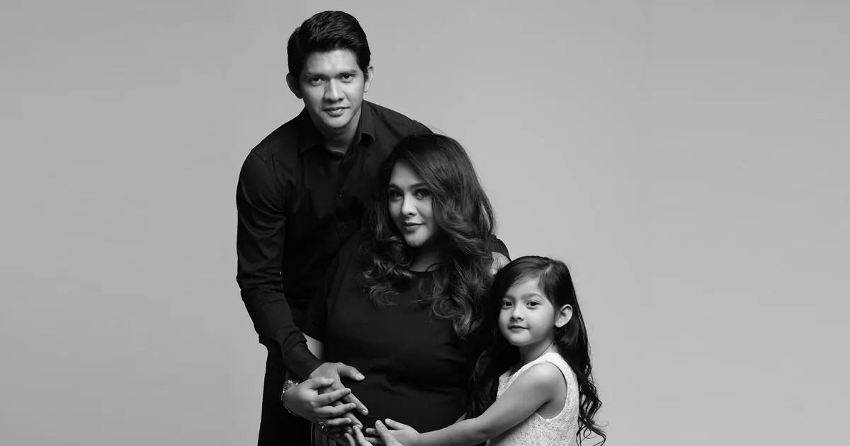 Iko Uwais Baru Sampai di Indonesia, Sambutan Anaknya Bikin Terharu