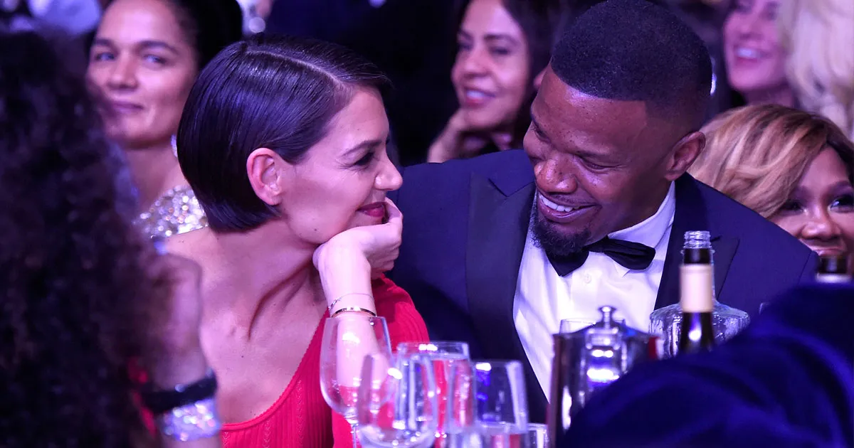 5 Tahun Bersama, Benarkah Katie Holmes dan Jamie Foxx Berpisah?