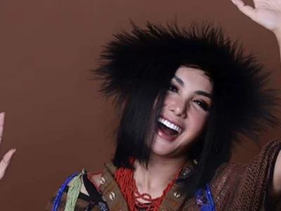Yuni Shara dibilang mirip nenek