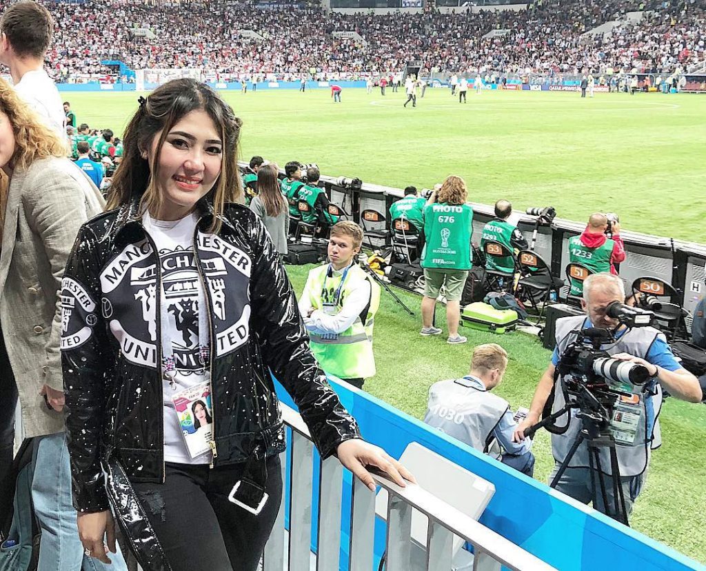 via-vallen-nonton-piala-dun