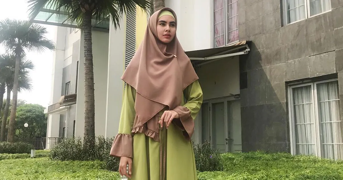 Benarkah Kartika Putri Sudah Menikah di Madinah?