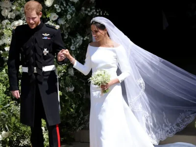 pernikahan kontroversi gaun-pengantin-meghan-markle
