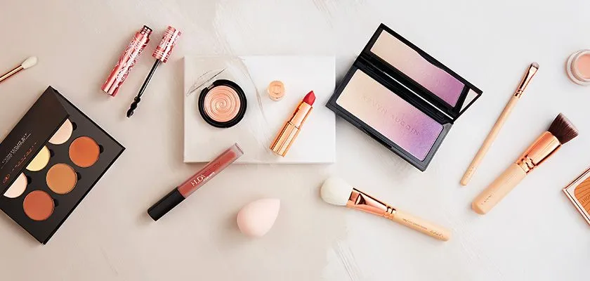 8 Kesalahan Pengaplikasian Makeup yang Sering Dilakukan Wanita