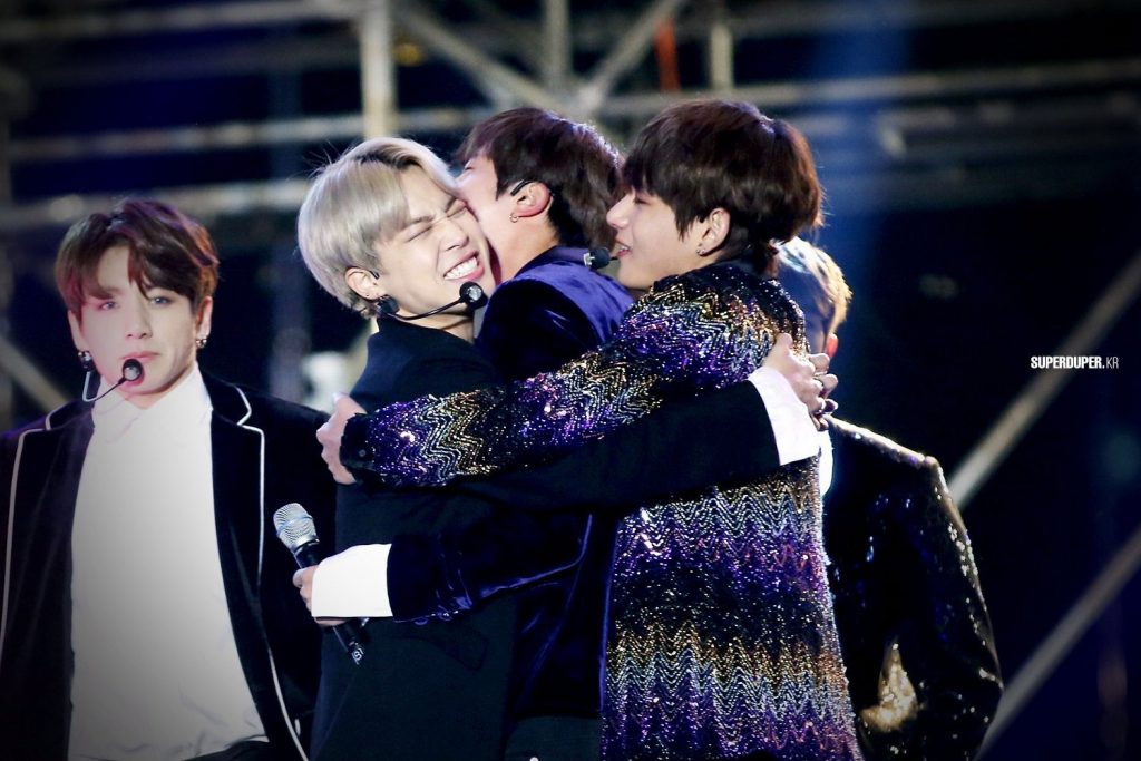 bts-skinship