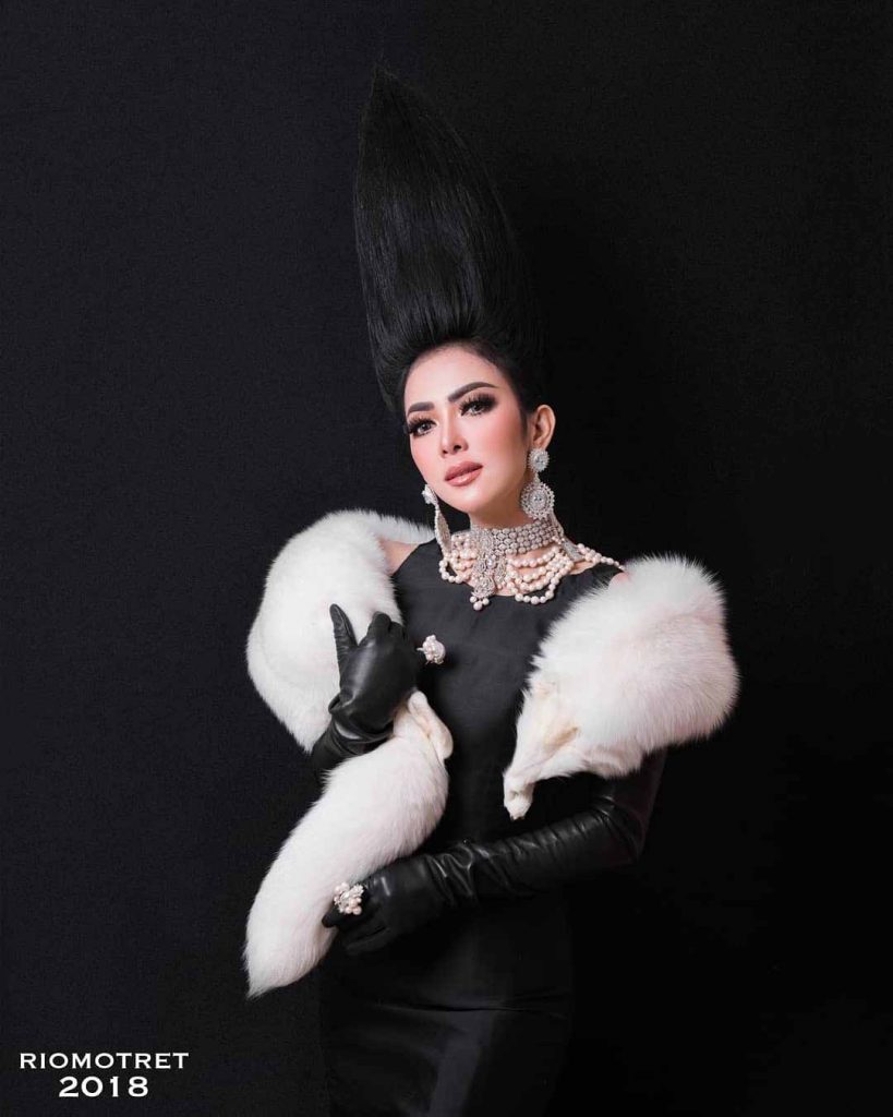 gaun-konser-syahrini