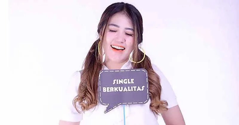 Via Vallen Kecewa Karena Tak Bisa Ketemu Mantannya