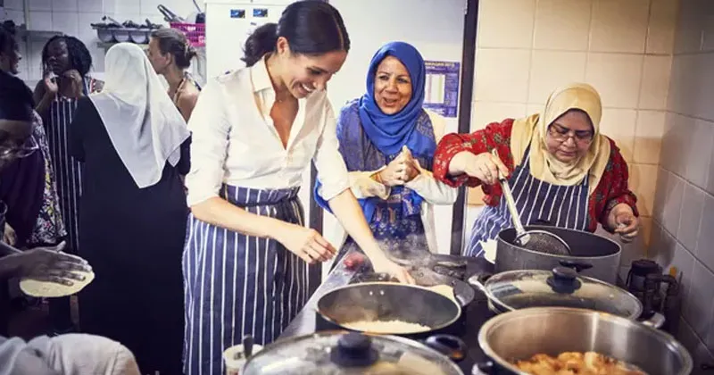 Meghan Markle Rangkul Warga Muslim dengan Memasak Bersama