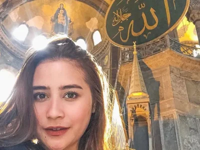 prilly-istanbul