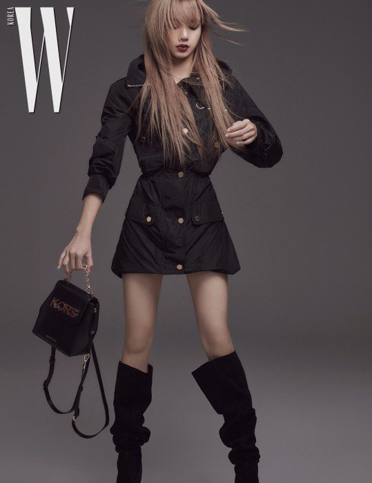fashion-lisa-blackpink-1