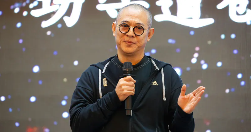 Jet Li Bermain Film Mulan Setelah Dapat Sindiran Putrinya