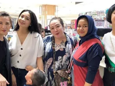 reuni-di-sini-ada-setan