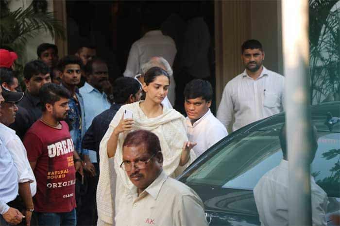 sonam kapoor di-krishna-raj kapoor