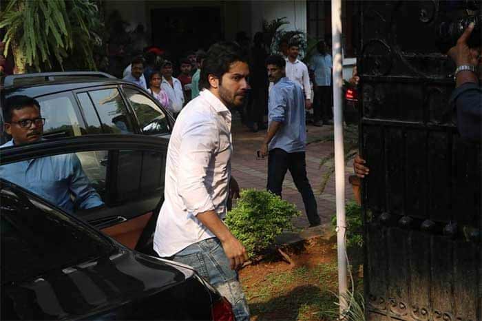 varun-dhawan-di-krishna-raj kapoor