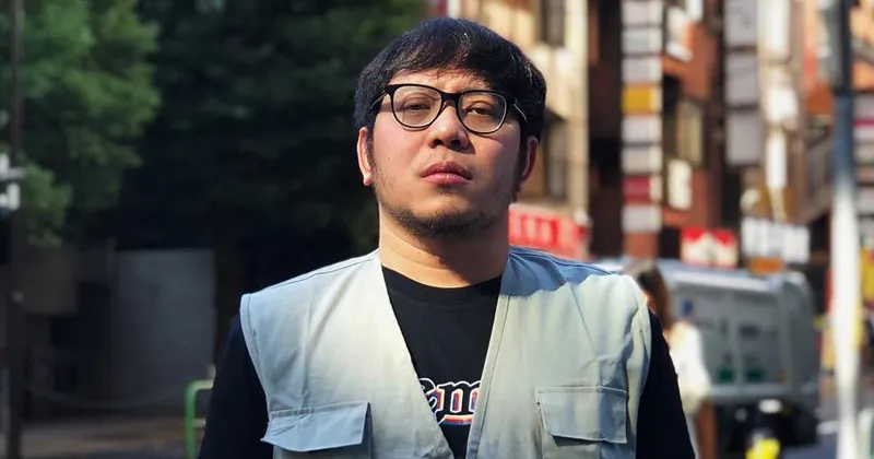 Perjuangan Cinta Adit Insomnia sebagai Perjaka Tong-Tong