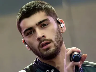 agama-zayn-malik