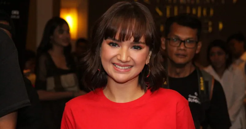 Perjuangan Angelica Simperler Sebelum Jadi ‘Korban Perkosaan’