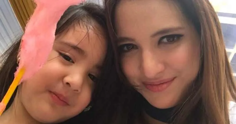 Gaya Nia Ramadhani dan Anaknya Sering Disebut Mirip Kakak Adik