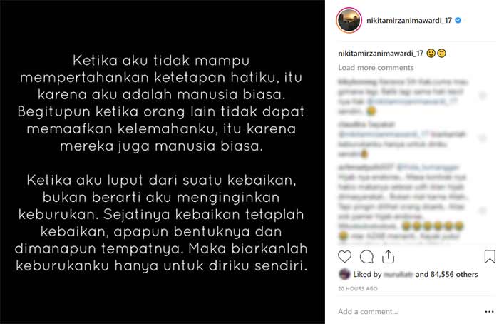 Nikita Mirzani lepas hijab