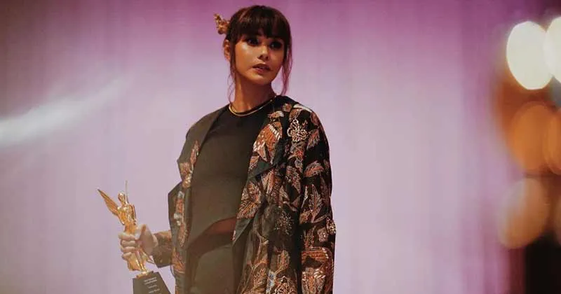 Adinia Wirasti Menang di Asian Academy Creative Awards 2018