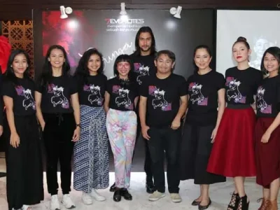 drama-musikal-bunga-untuk-mira