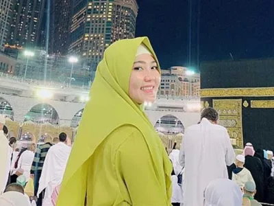 foto-via-vallen-berhijab