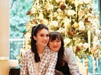 sandra-dewi-dan-yuanita-christiani