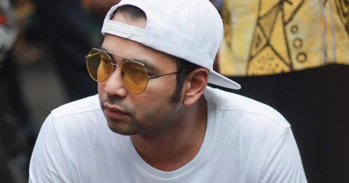 Waduh, Rahasia Raffi Ahmad Ketemuan Bareng Cewek Terbongkar!