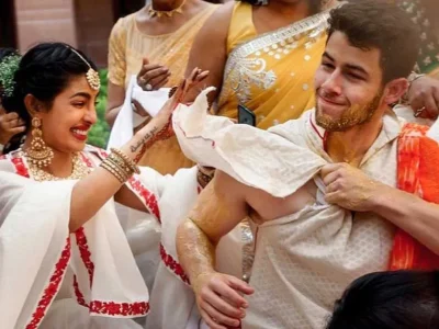 upacara-haldi-pernikahan-priyanka chopra 5