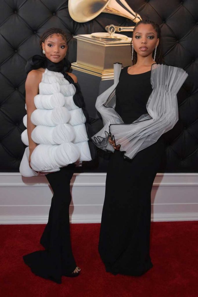 gaun-terunik-grammy-awards-2019 Chloe x halle