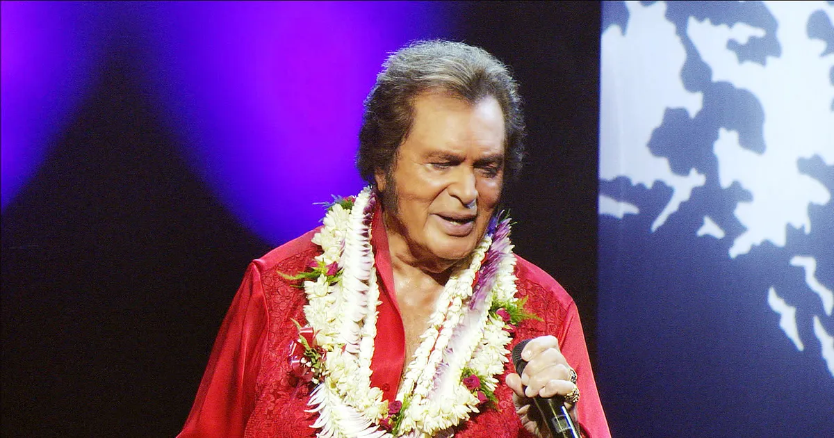 Engelbert Humperdinck Siap Konser di Indonesia, Catat Tanggalnya!