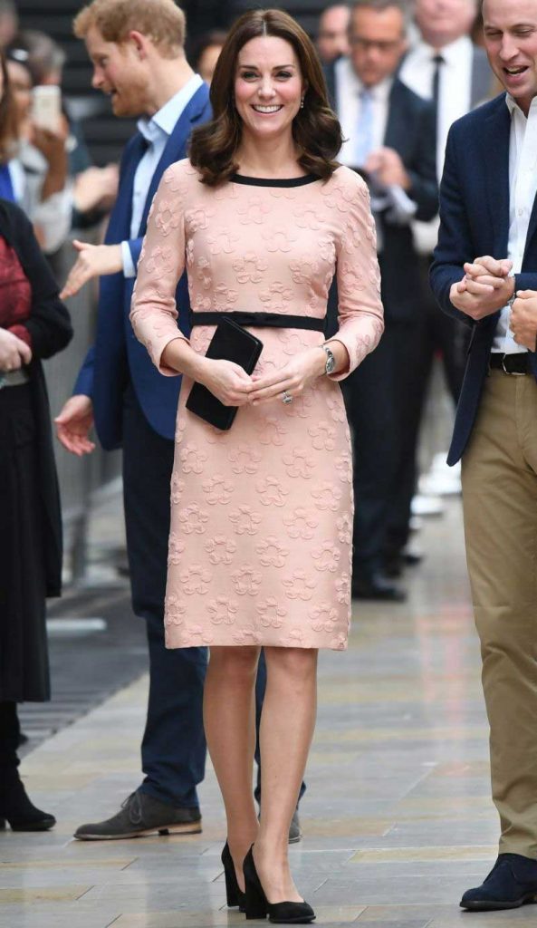 pakaian-untuk-merayakan-valentine kate middleton