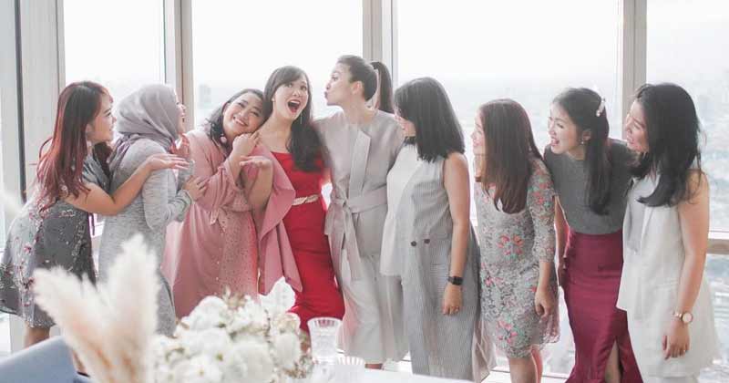 yuanita-bersama-sahabat