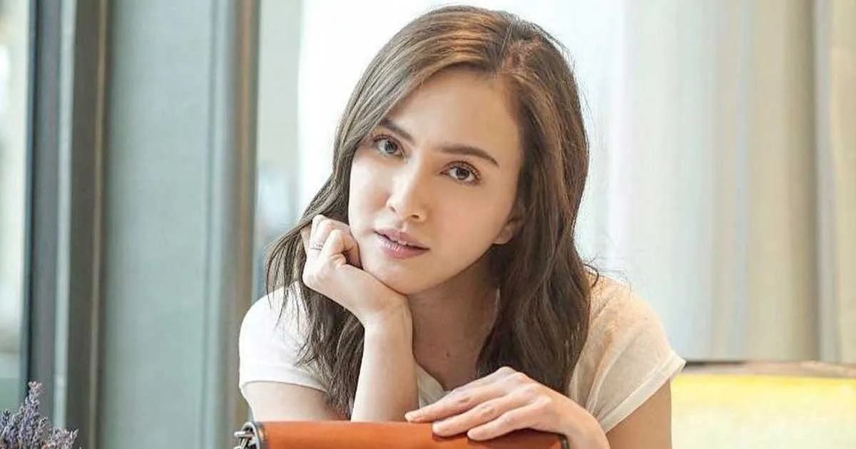 Shandy Aulia Umumkan Kehamilannya Setelah 7,5 Tahun Menanti
