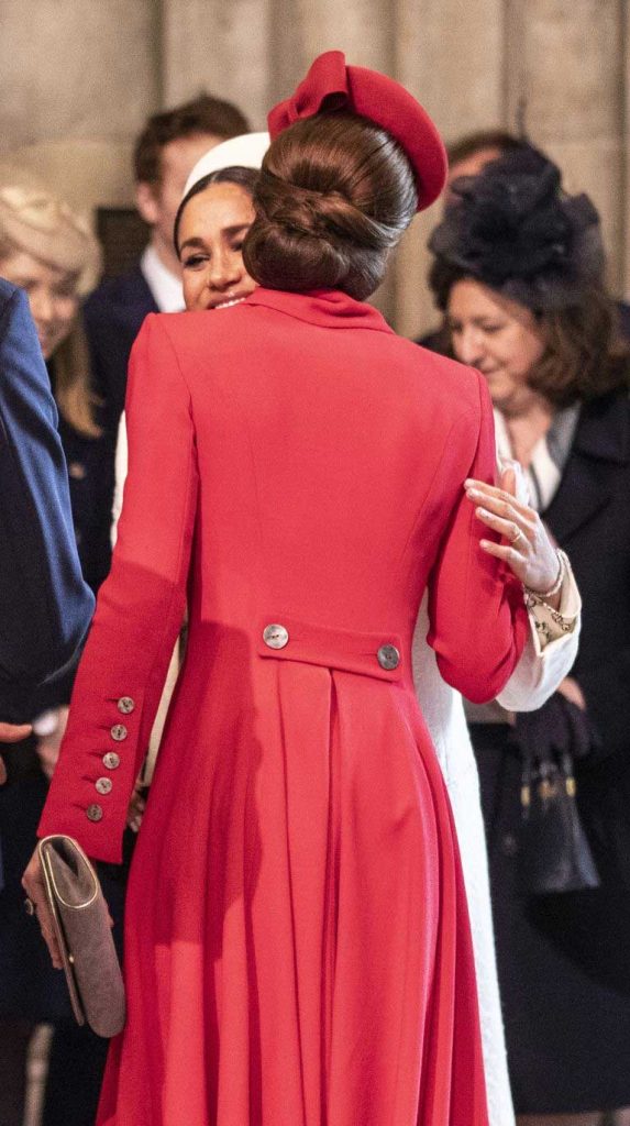 foto keakraban kate middleton dan meghan markle