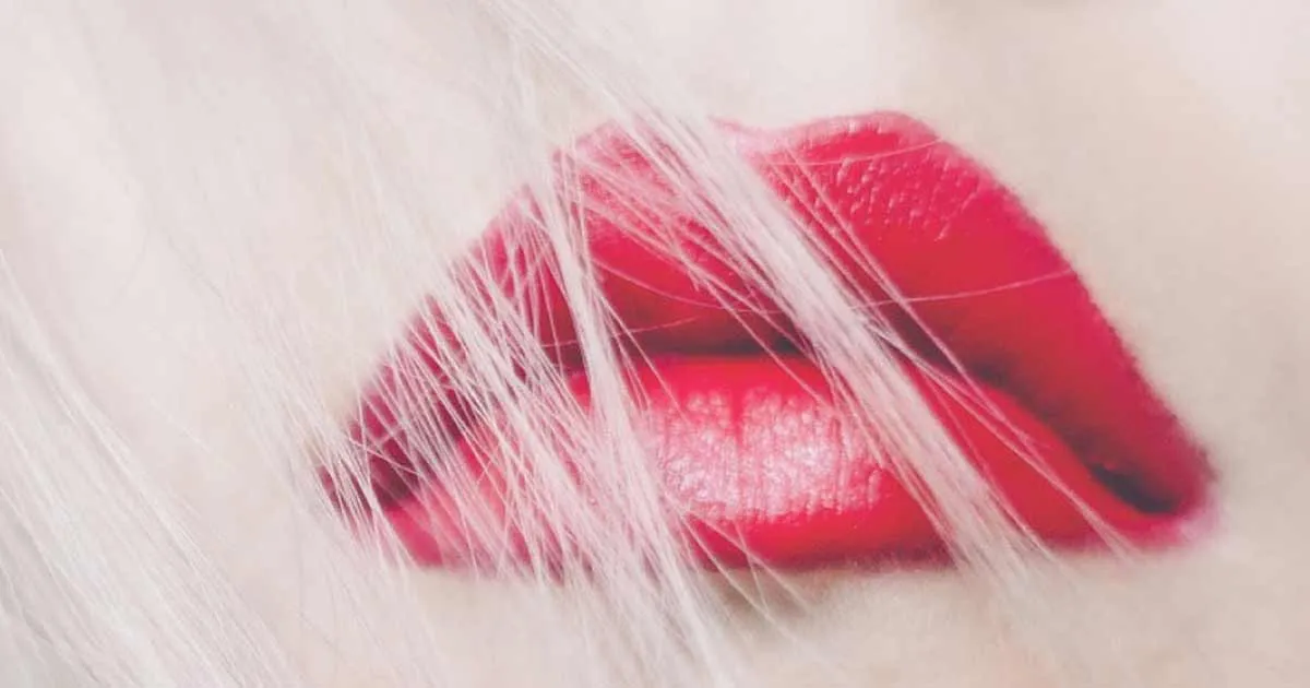 Simak 5 Tips Agar Lipstik Cantikmu Tetap Awet di Bibir