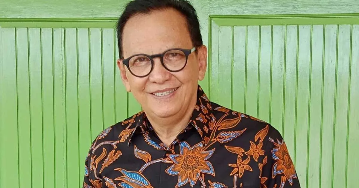 Lihat Aksi Manis Sang Putra, Roy Marten Singgung Cinta yang Berlalu