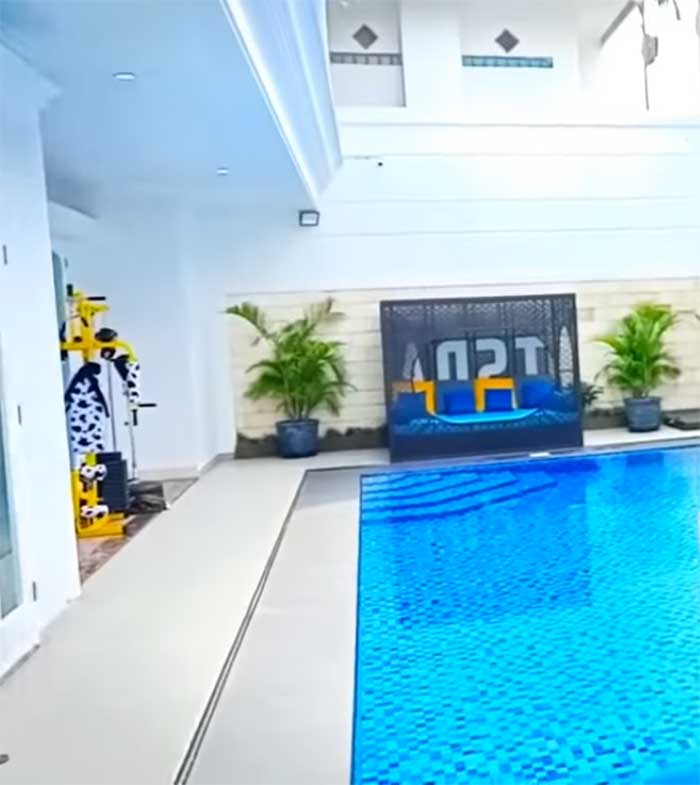 Rumah Iis Dahlia