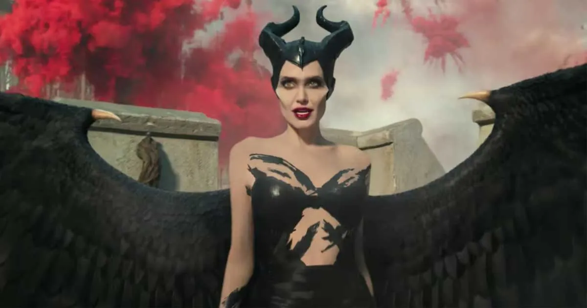 Angelina Jolie Pamer Kekuatannya di Trailer Maleficent: Mistress of Evil