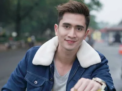 adik-perempuan-verrell-bramasta ciuman