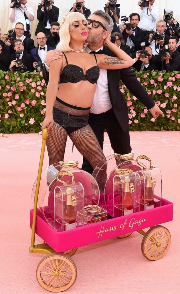 lady gaga di met gala