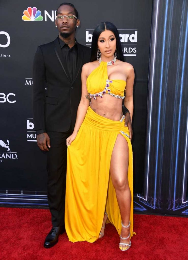 gaun-terbaik-billboard-music awards 2019 cardi-B