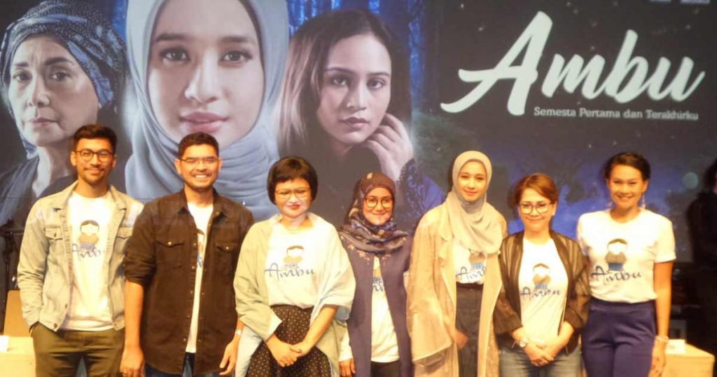 widyawati-di-film-ambu