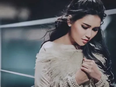 Lagu terbaru Ayu Ting Ting