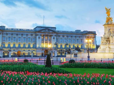 biaya-renovasi-rumah-istana royal family