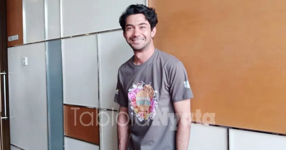 Reza Rahadian Butuh Dua Minggu untuk Bertransformasi