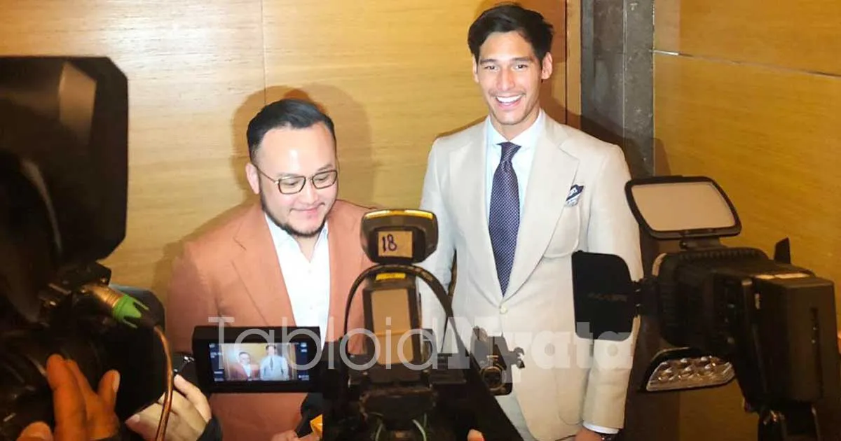 Cerita Busana Richard Kyle yang Dibuat dalam Sekejap