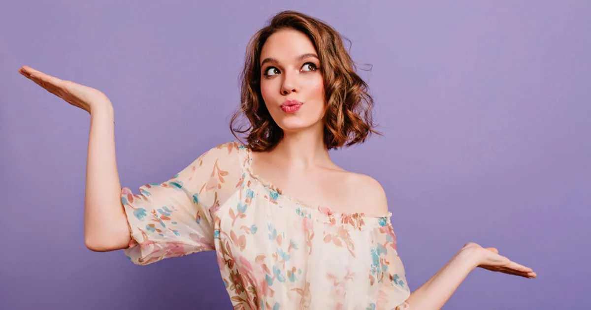 Ladies, Beginilah Kepribadianmu Dilihat Dari Model Belahan Rambut